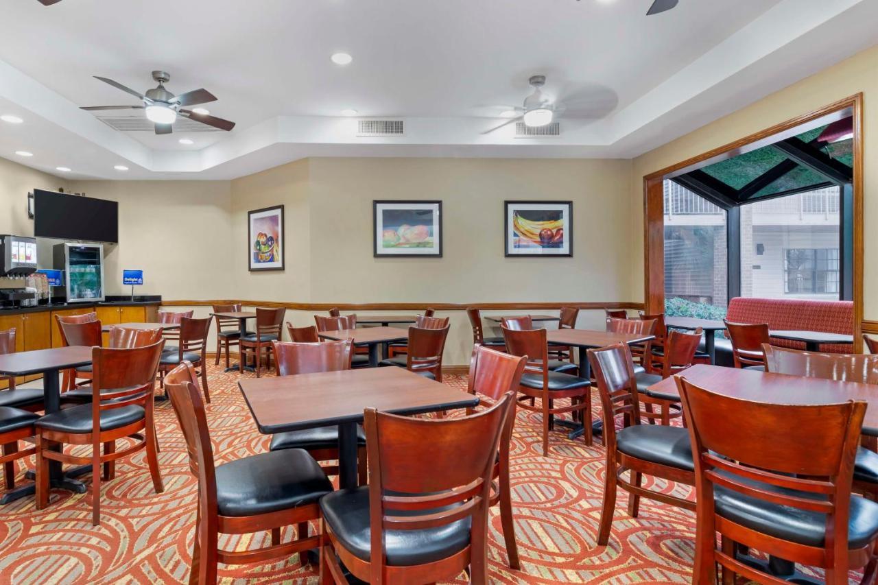 Best Western Mcallen Medical Center Extérieur photo