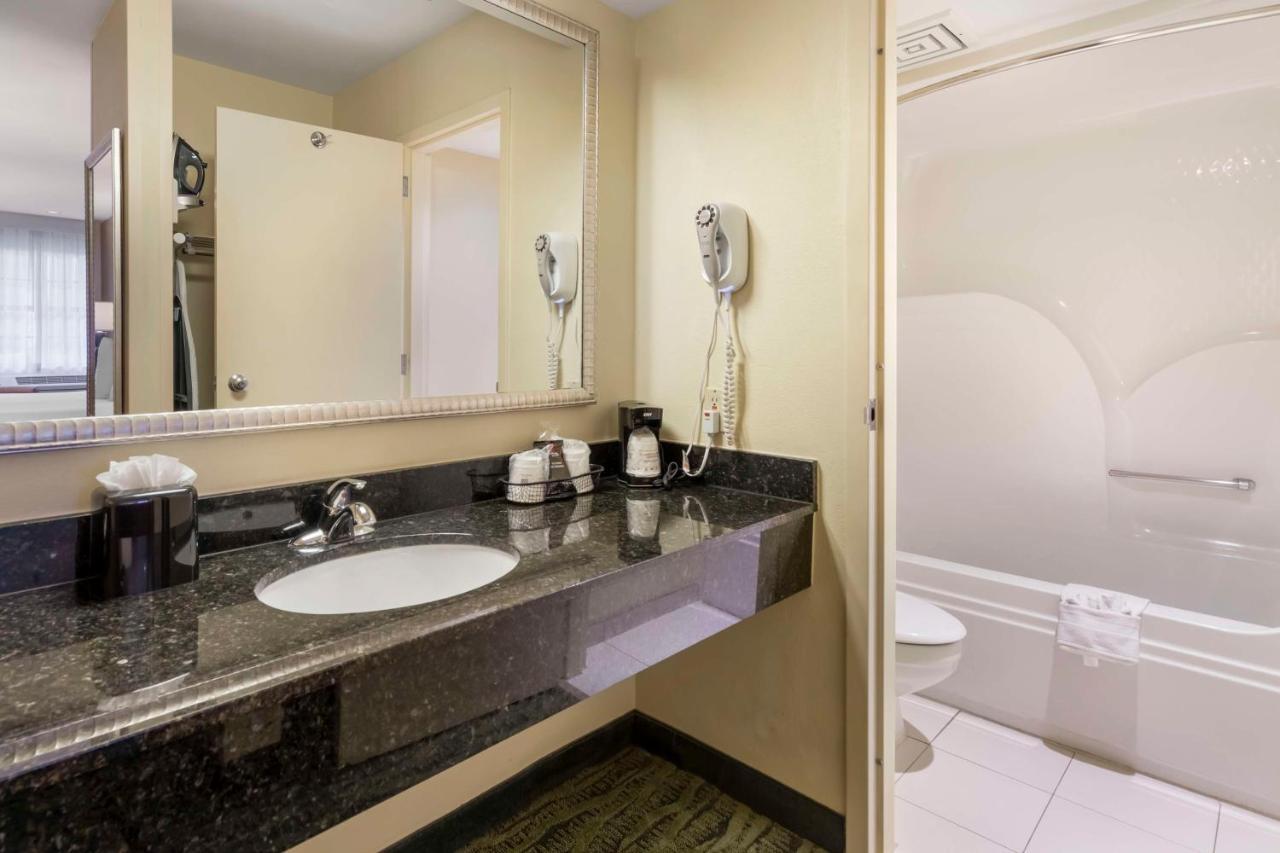 Best Western Mcallen Medical Center Extérieur photo